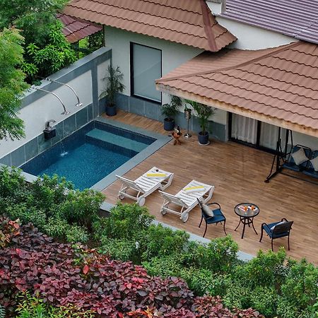 Anandam - A Luxury Resort In Udaipur Ngoại thất bức ảnh