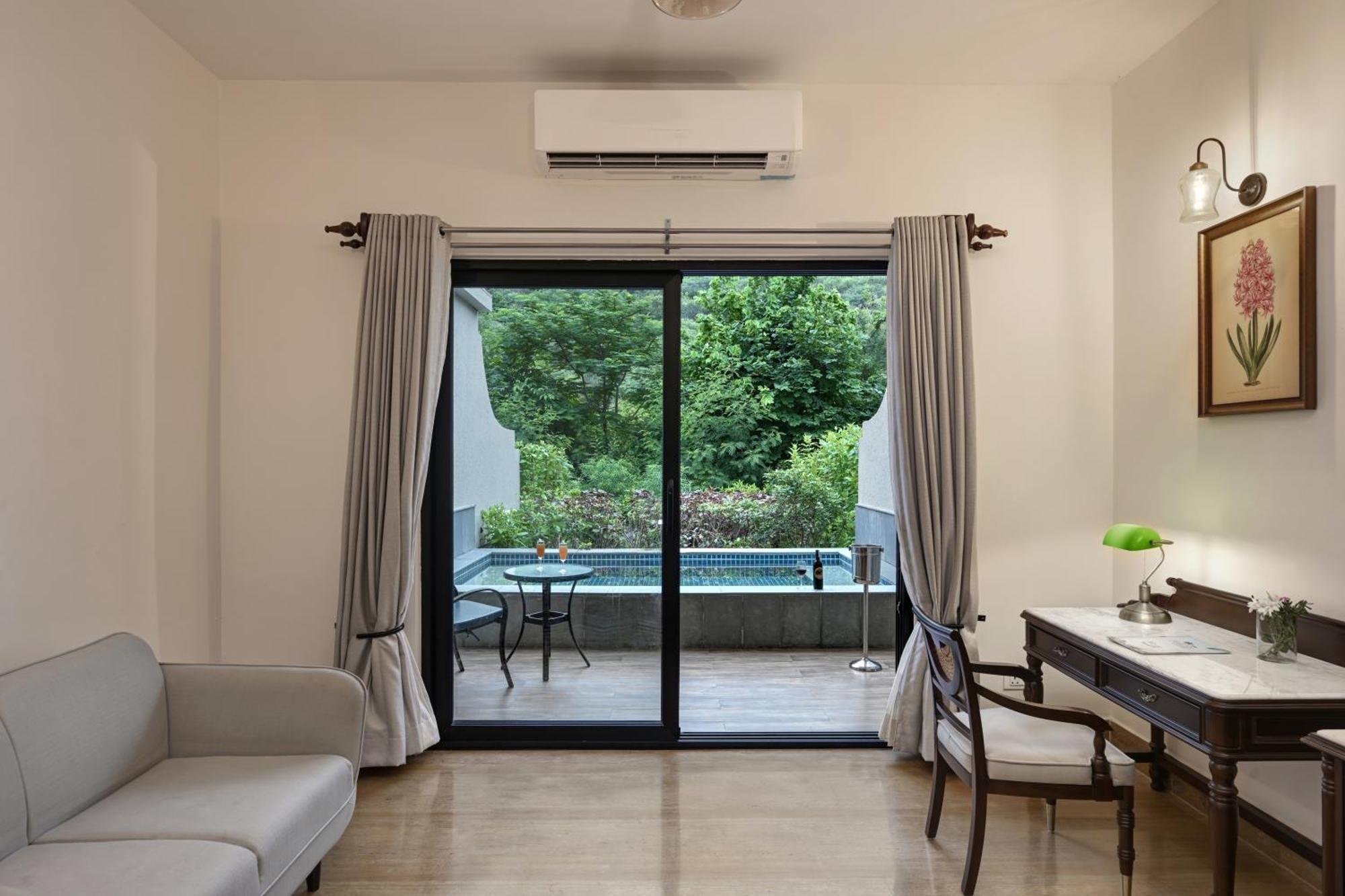 Anandam - A Luxury Resort In Udaipur Ngoại thất bức ảnh