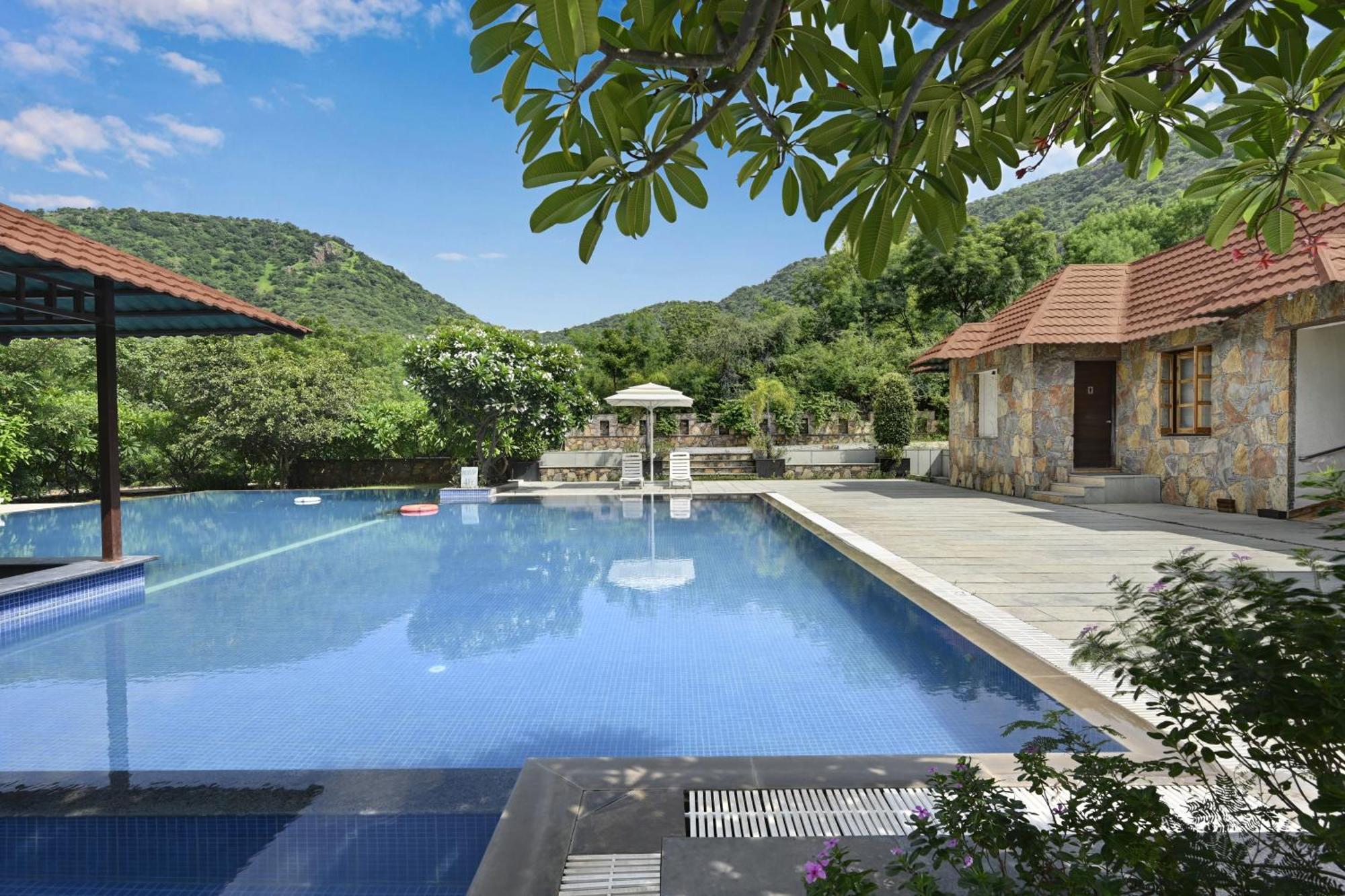 Anandam - A Luxury Resort In Udaipur Ngoại thất bức ảnh