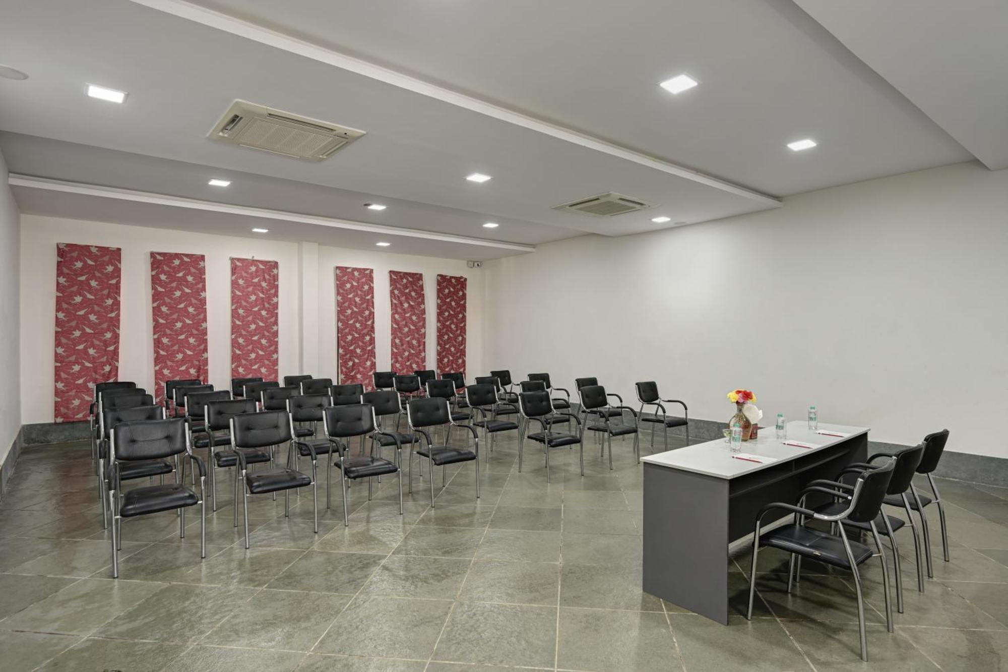 Anandam - A Luxury Resort In Udaipur Ngoại thất bức ảnh