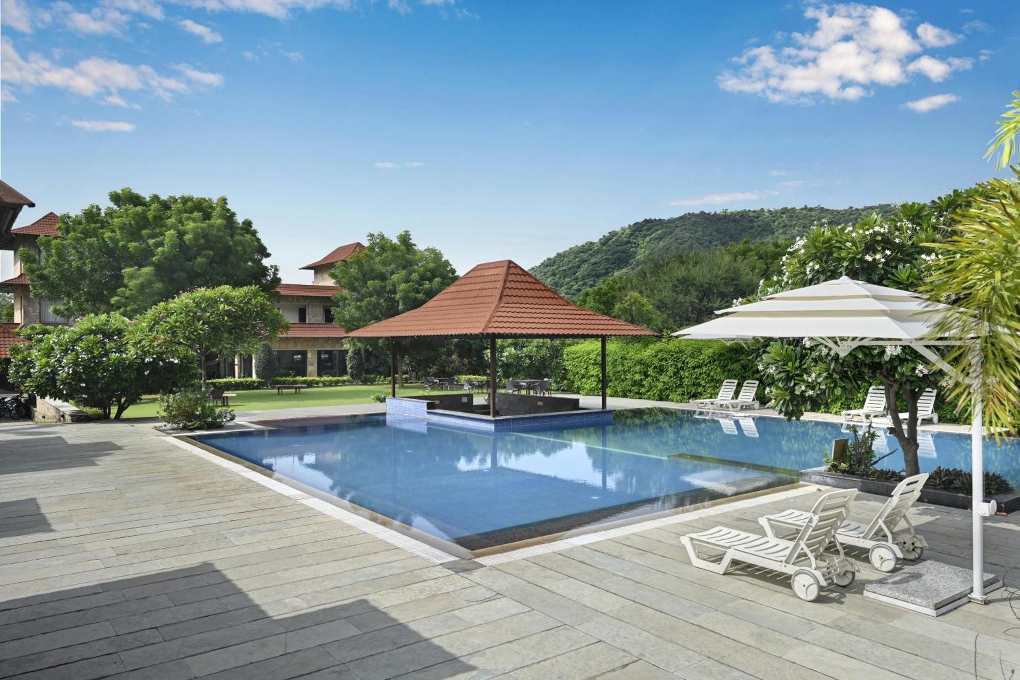 Anandam - A Luxury Resort In Udaipur Ngoại thất bức ảnh