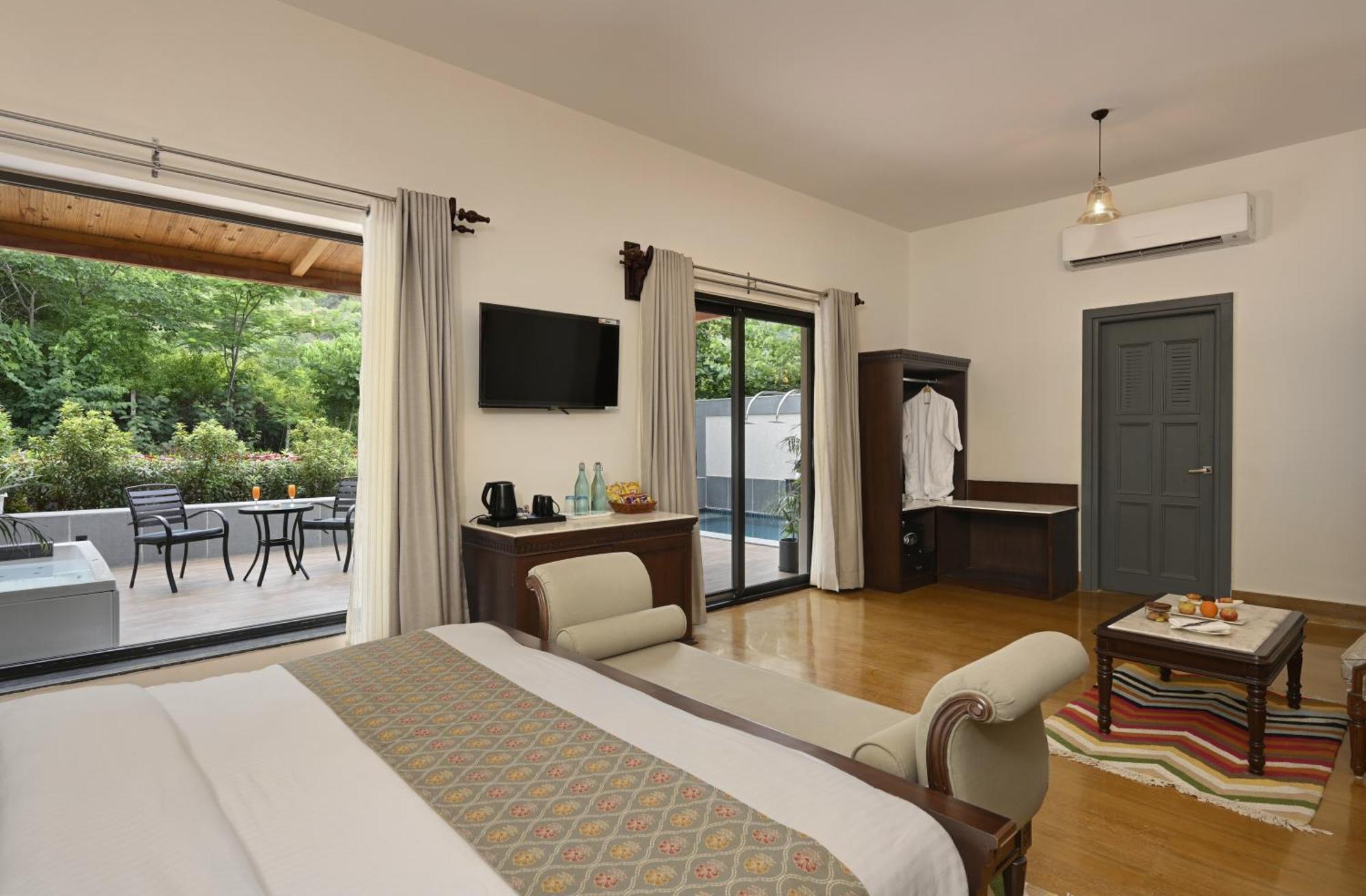 Anandam - A Luxury Resort In Udaipur Ngoại thất bức ảnh