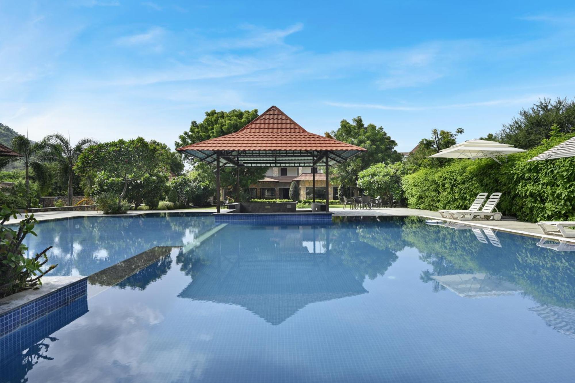 Anandam - A Luxury Resort In Udaipur Ngoại thất bức ảnh