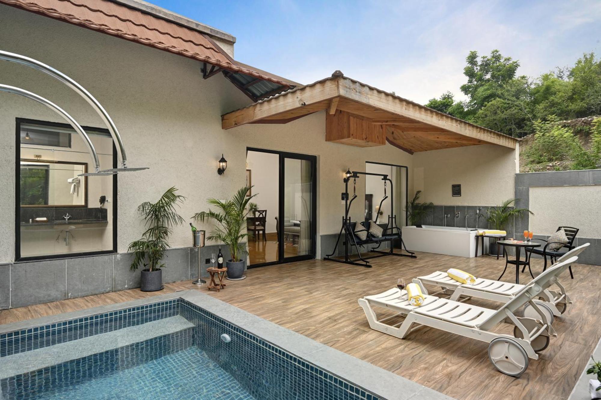 Anandam - A Luxury Resort In Udaipur Ngoại thất bức ảnh